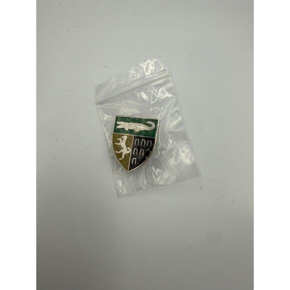 Lot of 12 Vintage Crest Shield Pins - Collectable Heraldry Lapel Pins - Picture 1 of 4